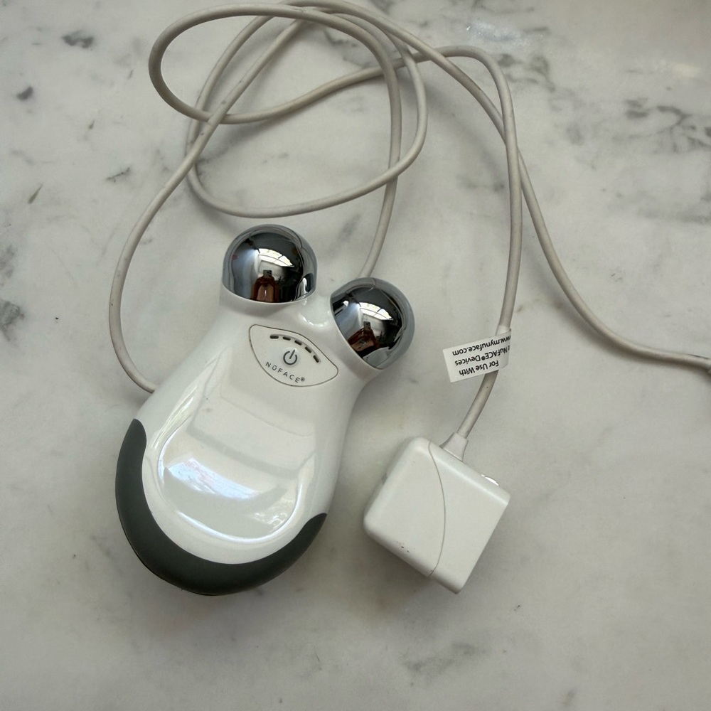 NuFACE Mini Facial Toning Device